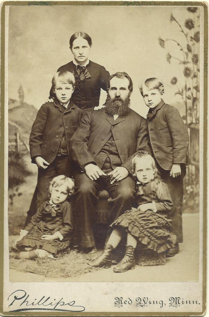 Gustafva, PO, Lawrence, Sigfred Ida, Hanna 1884